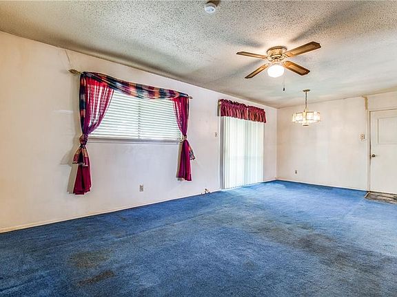 3rd image of 1429 Francis Ln