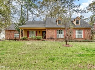 110 E Sunset Dr, Brandon, MS 39042