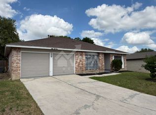 14338 Ridge Point Dr, San Antonio, TX 78233
