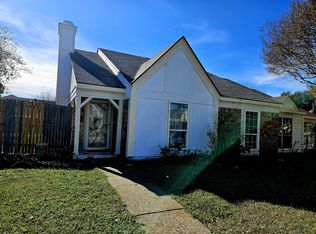 817 Colchester Dr, Mesquite, TX 75149