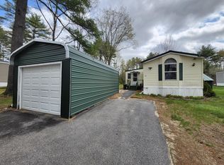 50 Holiday Ln, Standish, ME 04084