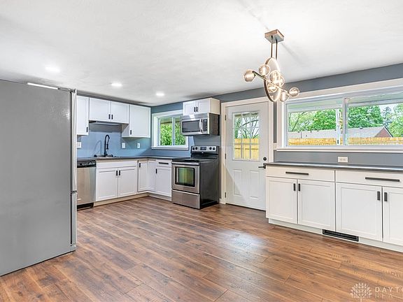 5th image of 4635 Loxley Dr