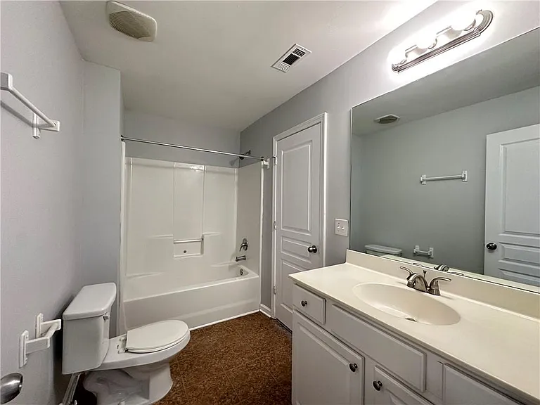 1129 Ida Woods Ct — Photo 24