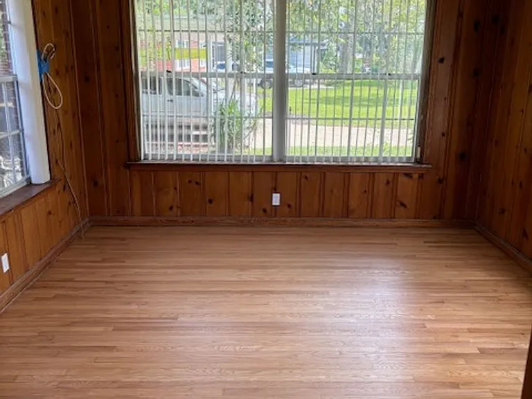 5321 Rollins Ave — Photo 16