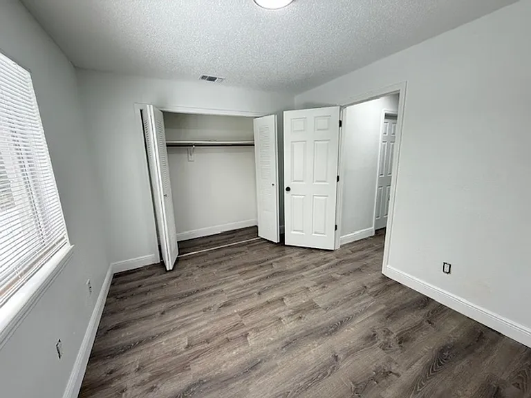 133 Garden Dr — Photo 10