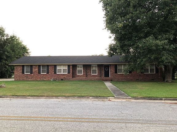 4th image of 5003 Peachtree St