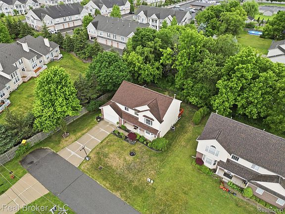 5th image of 6729 Eckerman Dr