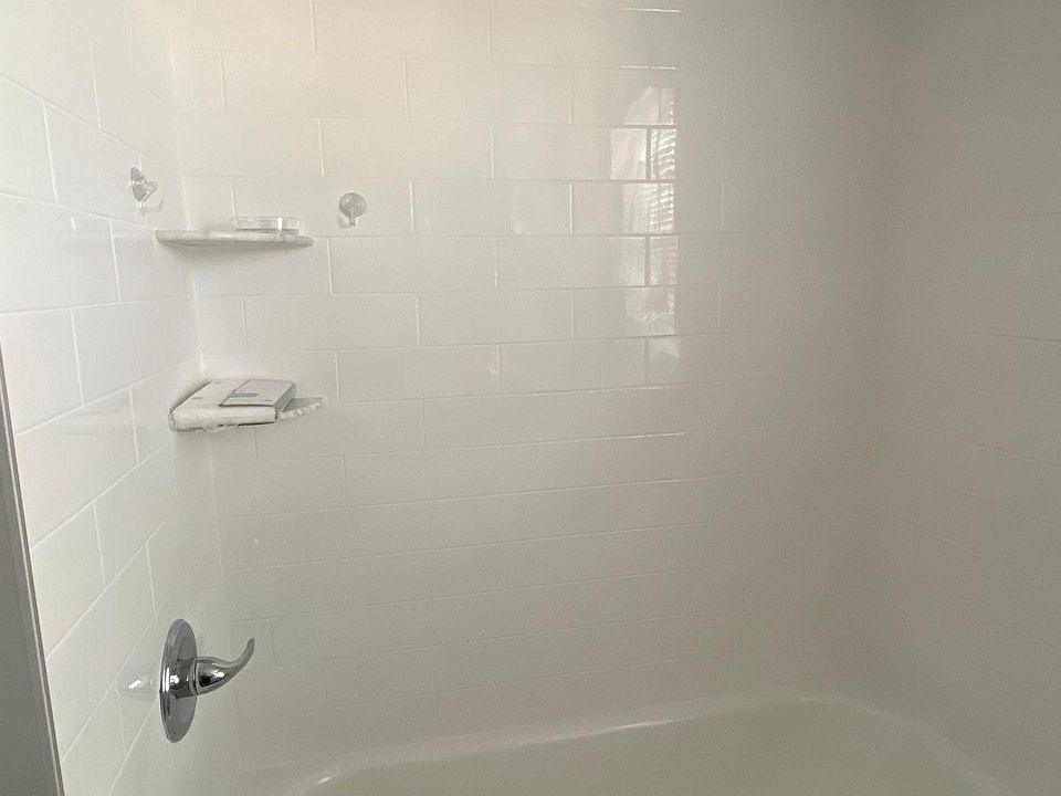 2nd image of 566 Madison Ave Floor 3