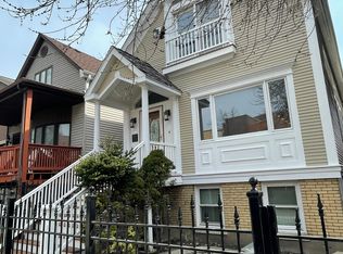 3223 N Richmond St #G, Chicago, IL 60618