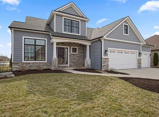 14903 Sandstone Dr, Fort Wayne, IN 46814