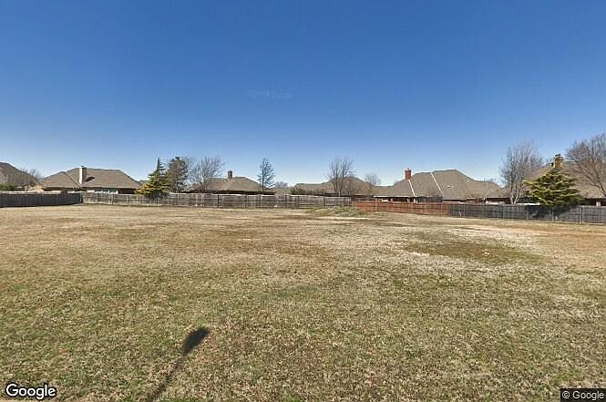 1st image of 5420 NW 107th Ter