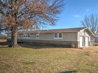 6413 E 283rd St S, Porum, OK 74455