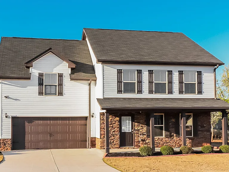 115 Quarry Cir — Photo 1
