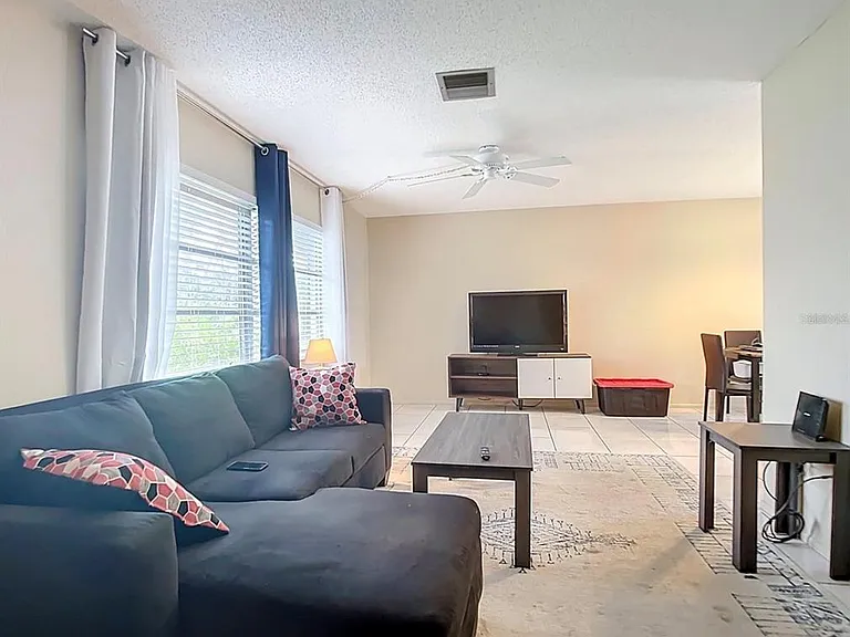 5964 Diana Rd — Photo 3