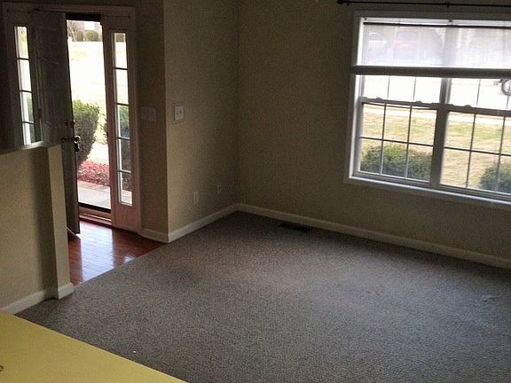 4th image of 1971 Whirlaway Cir