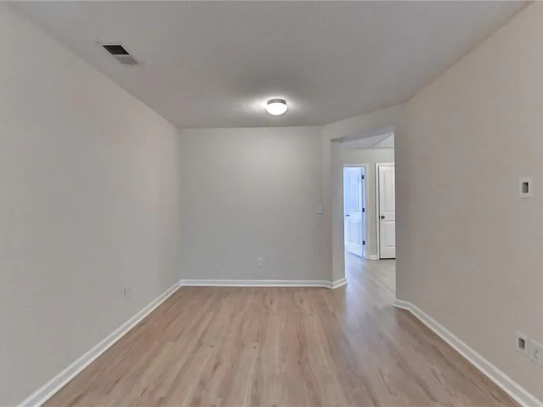 2152 Greencrest Cir — Photo 28