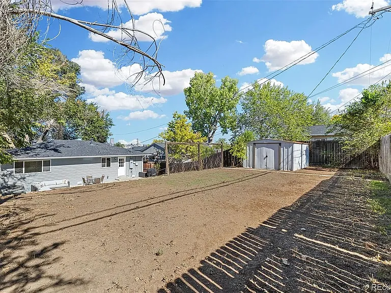 1460 W Alaska Pl — Photo 19
