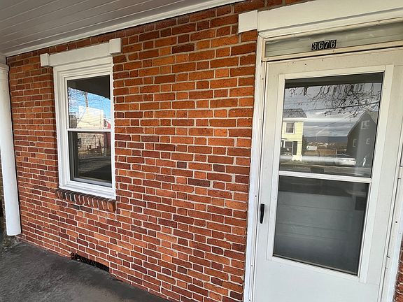 5th image of 3676 Orrstown Rd