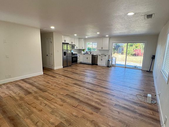 4th image of 36120 San Pedro Dr