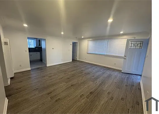 237 E Anaheim St #3 — Photo 3