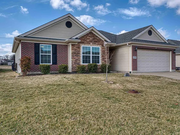 9330 Hedgewood Ct, Evansville, IN 47725