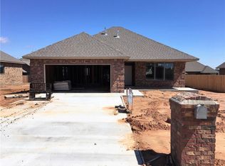 20683 Landmark Dr, Harrah, OK 73045