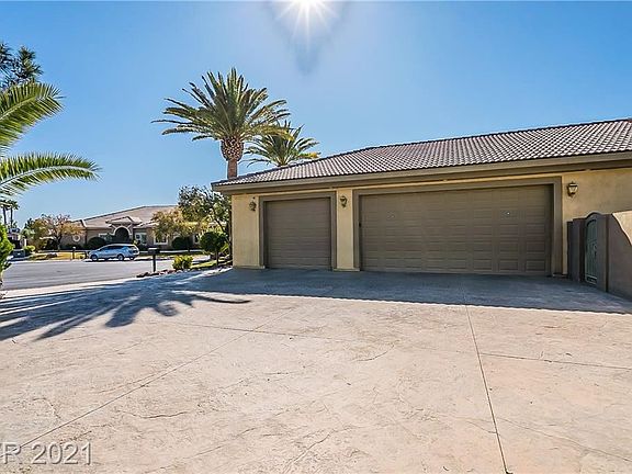 5th image of 8382 Jeeves Cir