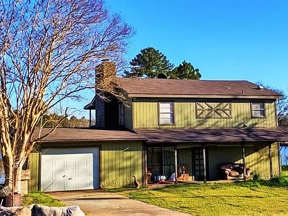2nd image of 24 Pine Needle Ln