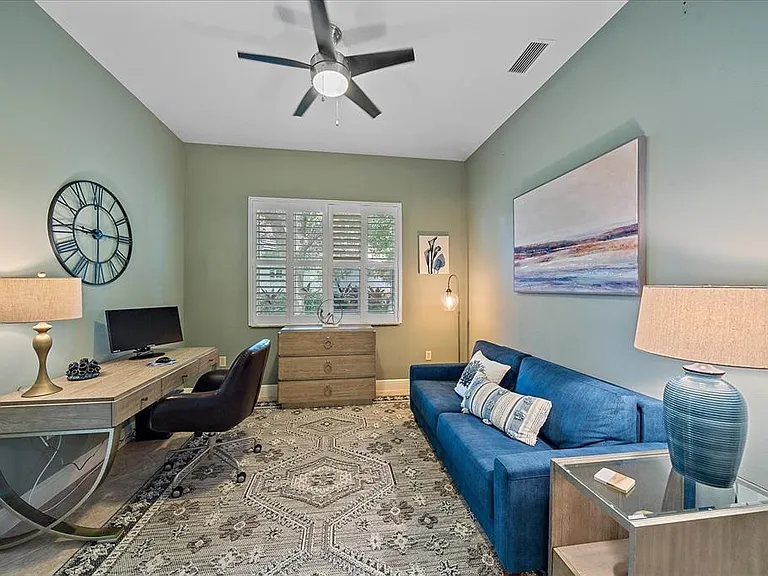 354 Melrose Ct — Photo 32