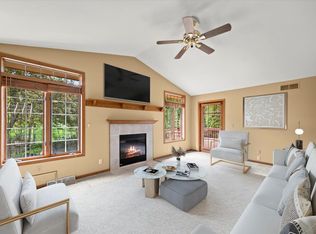 W159N4835 Graysland Dr #E, Menomonee Falls, WI