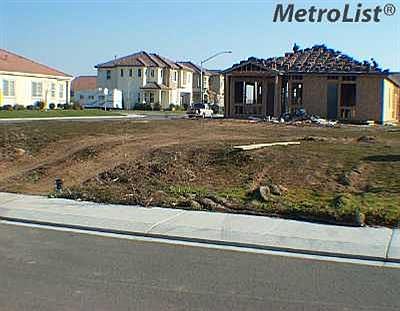 1st image of 4114 Cecilia Ct Unit 14