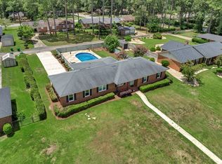 2312 Meadowbrook Ln, Albany, GA 31707