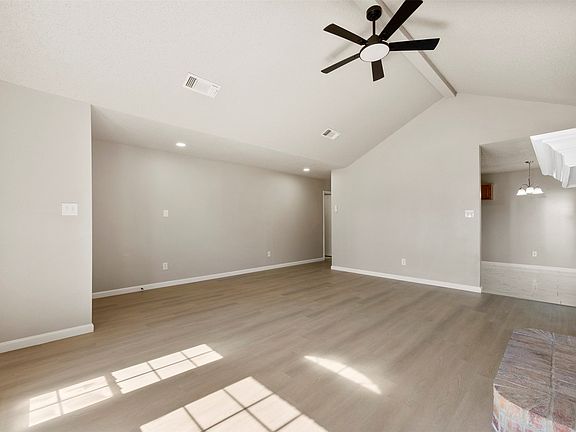 4th image of 6314 Brookbriar Ct