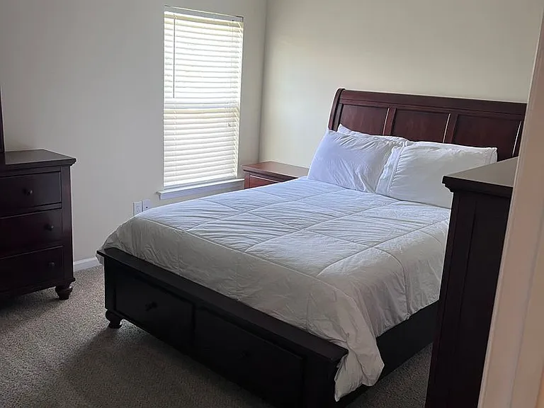 13 Hampshire Glen Pkwy — Photo 25