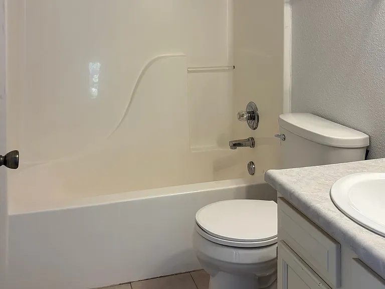 7248 Kimble Dr — Photo 34