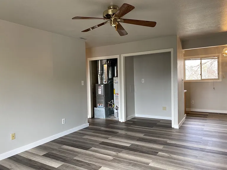 451 Mulberry Dr — Photo 14