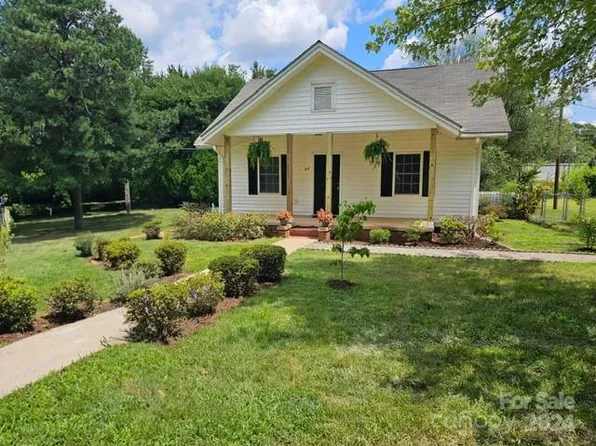 517 Cedar St, Troutman, NC 28166