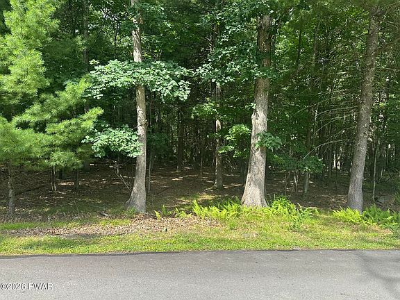 3rd image of LOT 11 Holiday Dr