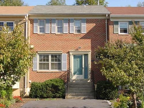 1st image of 7165 Lake Cove Dr