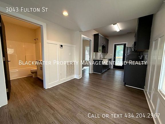 5th image of 3043 Fulton St