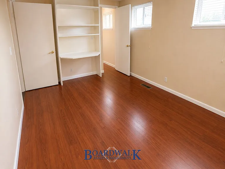 6423 S Westridge St #BASEMENT — Photo 15