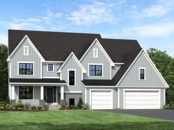 5470 Rolling Hills Pkwy, Chaska, MN 55318