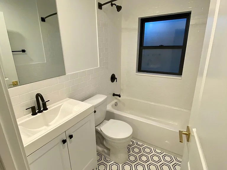 7548 Parkdale Ave #3B — Photo 13