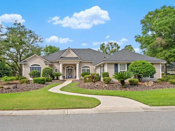 8815 SW 11th Ave, Gainesville, FL 32607