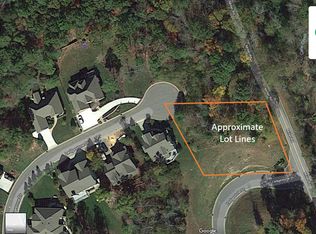 3 Ledgestone Dr, Fairview, NC 28730