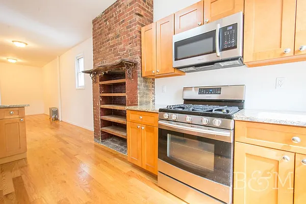 Rented by Brick&Mortar | media 9