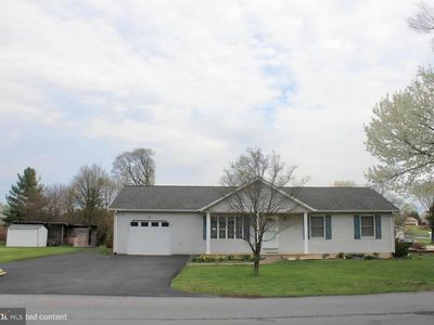 142 Braddock Blvd, Inwood, WV, 25428