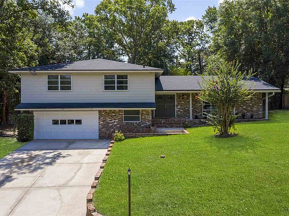 5th image of 1987 Woodleigh Dr W