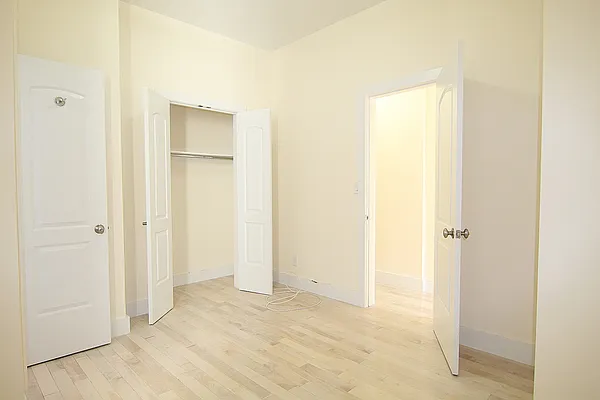 Rented by Compass | media 11