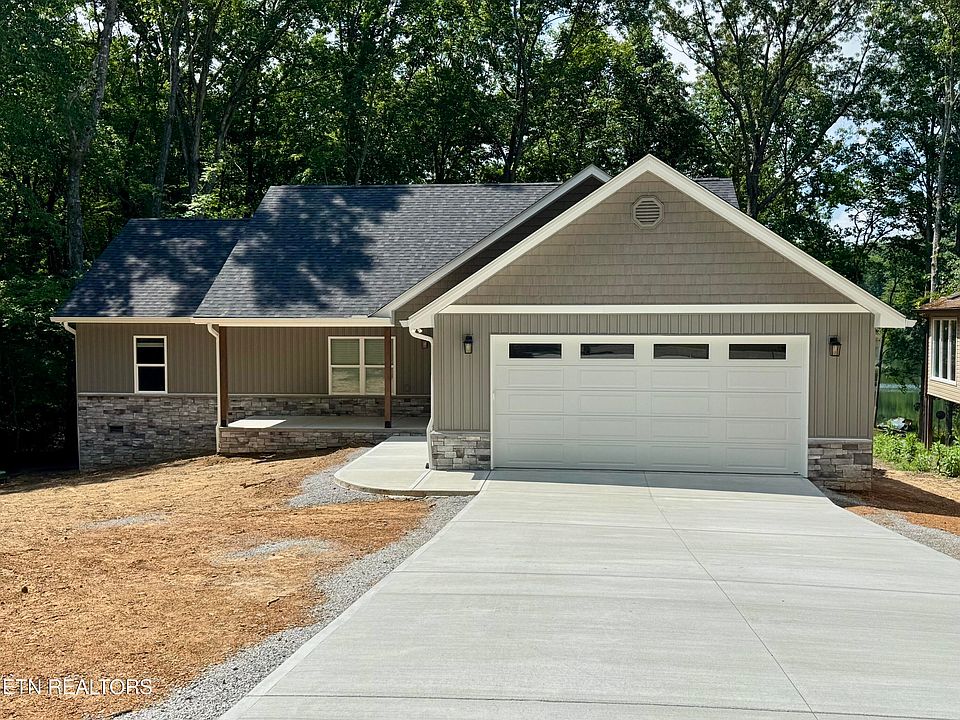1st image of 203 Dublin Ln